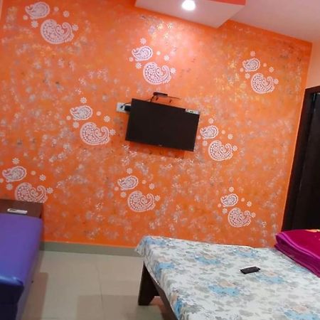 Hotel Atithi Galaxy Kānpur Exterior foto