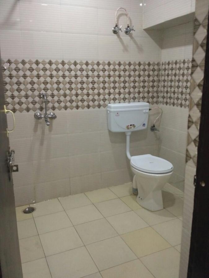 Hotel Atithi Galaxy Kānpur Exterior foto