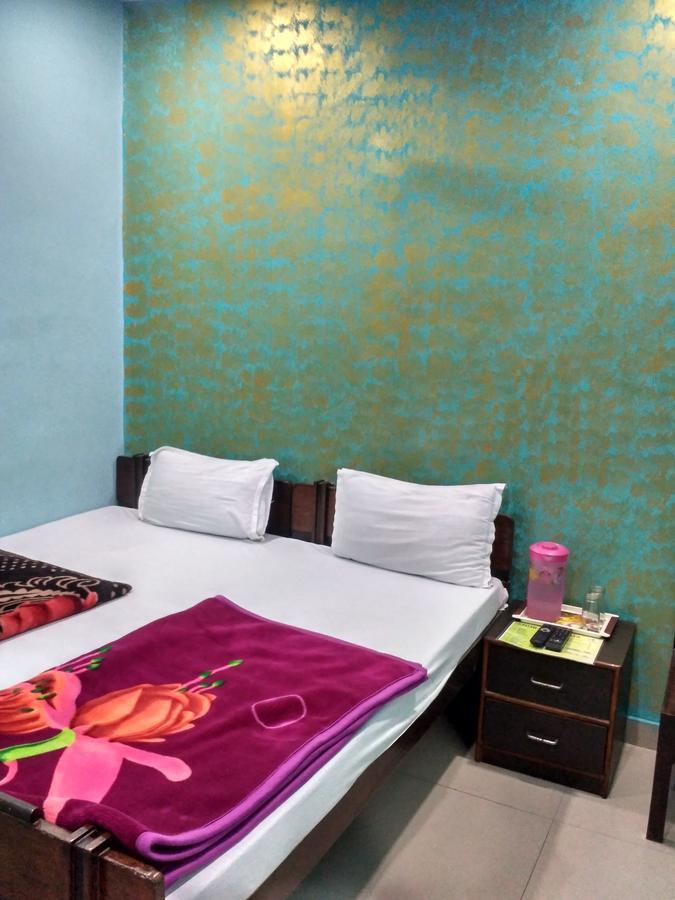Hotel Atithi Galaxy Kānpur Exterior foto